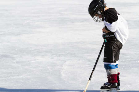 2012-2013 Winter Season. Ice skating on Evergreen Lake, Colorado.のeditorial素材