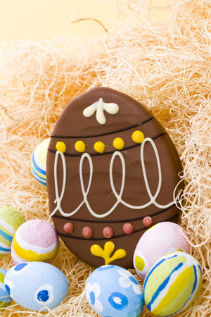 Milk chocolate peanut butter crispy egg cookie.