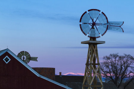 Old Red Barn at the 17mile House Farm Park, Colorado.のeditorial素材