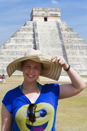 Mayan Pyramid Chichen Itza, Yucatan Peninsula, Mexico.