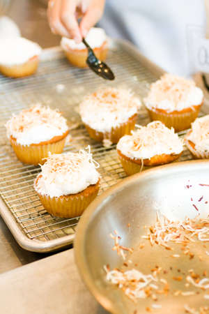 Making cupcakesの写真素材