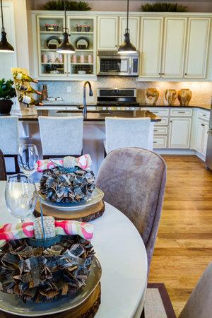 2013 Parade of Homes showcasing new houses and new interiors.のeditorial素材