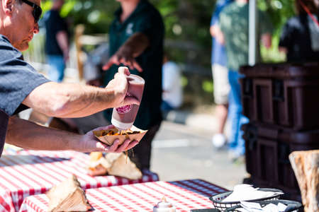 Denver, Colorado, USA-August 30, 2014. Smokin Brew BBQ summer festival.のeditorial素材