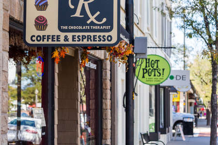 Main street of historic downtown Littleton, Colorado.のeditorial素材