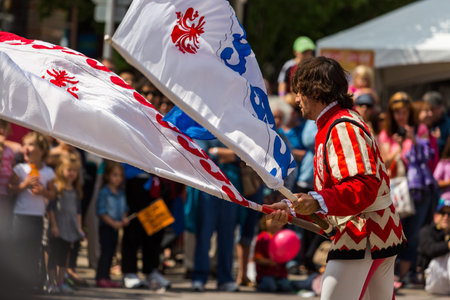 Lakewood, Colorado, USA-September 6, 2014. Flad trowing performance at anual Italian Festival on streets of Belmar, Colorado.のeditorial素材