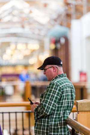 Denver, Colorado, USA-September 12, 2014. Shopping at Park Meadows Mall of South Denver.のeditorial素材
