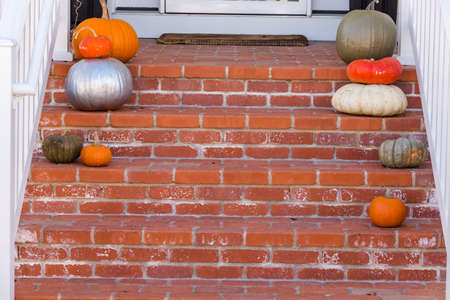 Residential house decorated for Halloween holiday.の写真素材