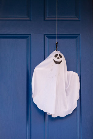 Residential house decorated for Halloween holiday.の写真素材