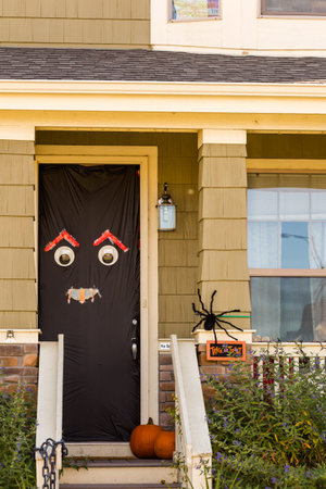 Residential house decorated for Halloween holiday.のeditorial素材