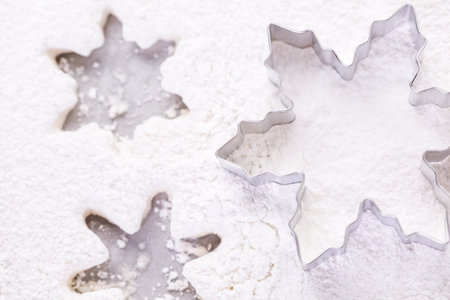 Making marshmallows in shapes of snowflakes for garnish hot chocolate.の写真素材
