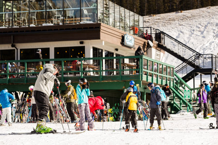 Arapahoe Basin, Colorado, USA-January 18, 2015. Mid season skiing at Araphoe basing ski resort.のeditorial素材