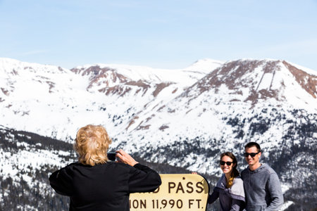 Loveland Pass, Colorado, USA-March 15, 2015. Typical weekend at Loveland pass on late Winter day.のeditorial素材