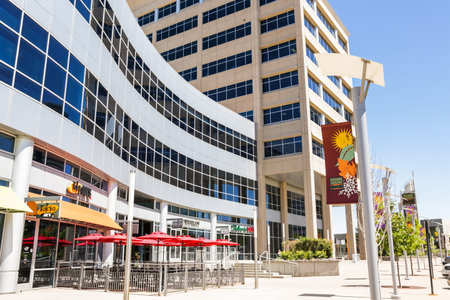 Greenwood Village, Colorado, USA-June 8, 2015. Arapahoe at Village Center light rail station.のeditorial素材