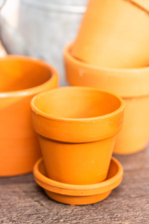 Terracotta small planting pots for indoor plants.