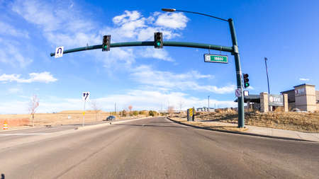 Driving on typical paved roads in suburban America.のeditorial素材