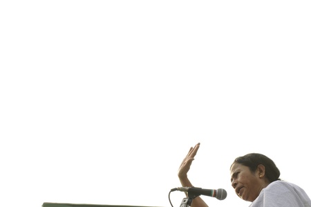 KOLKATA - FEBRUARY 20: Indian Railways minister and supremo of All India Trinamool Congress Ms.Mamata Banerjee addressing her follwers during a political rally in Kolkata, India on February 20, 2011.のeditorial素材
