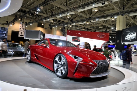 TORONTO-FEBRUARY 22: A Lexus LF-LC Concept on display during the 40th International Auto Show on February 22, 2013 in Toronto, Canada.のeditorial素材