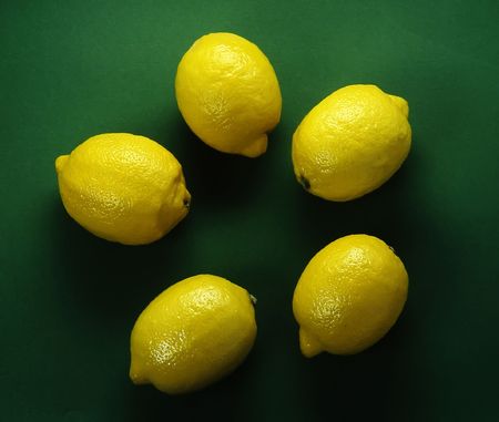 Five lemonsの写真素材