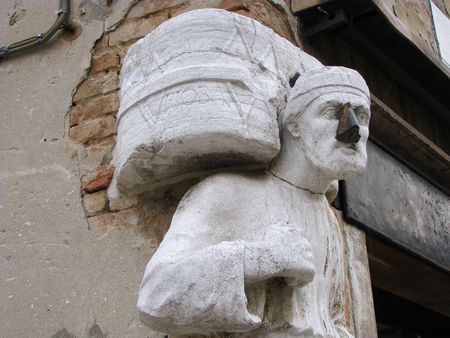 Stone Statue of Sior Antonio Rioba, Campo Dei Mori, Venice, Italy の写真素材