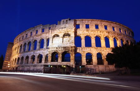 The Roman Amphitheater of pula, Croatia at night. の写真素材