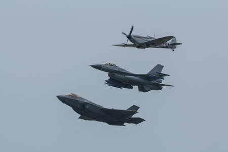 Spitfire F-16 and F-35 in formation