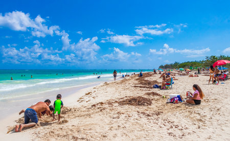 Tropical mexican beach 88 Punta Esmeralda in Playa del Carmen Mexico.のeditorial素材