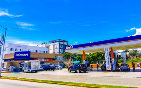 Playa del Carmen Quintana Roo Mexico September 22, 2022 Mexican Go Mart Gomart shop store at Gomart petrol gas station in Playa del Carmen Quintana Roo Mexico.のeditorial素材
