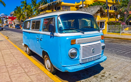 Puerto Escondido Oaxaca Mexico February 07, 2023 Various minibuses vans transporters vehicles cars in Puerto Escondido Zicatela Oaxaca Mexico.のeditorial素材