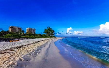 Tropical mexican caribbean beach landscape panorama with clear turquoise blue water in Playa del Carmen Mexico.のeditorial素材