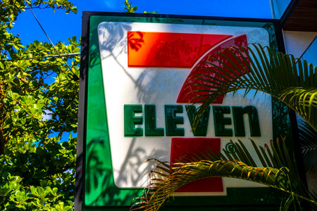Playa del Carmen Quintana Roo Mexico August 5, 2023 7 Eleven shop store with entrance and logo in Playa del Carmen Quintana Roo Mexico.のeditorial素材