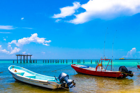 Playa del Carmen Quintana Roo Mexico August 05, 2023 Boat yacht catamaran ship ferry jetty pier and harbor at the tropical Mexican Caribbean beach panorama view and turquoise blue water in Playa del Carmen Mexico.のeditorial素材