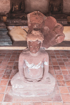 Wat Si Saket temple with many buddha figures sculptures statues in Vientiane Laos in Southeastasia Asia.の写真素材