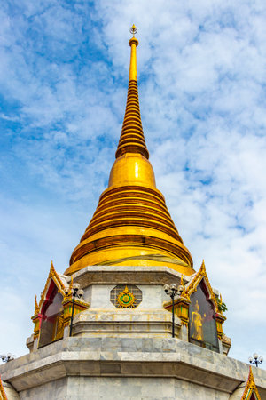 Don Mueang Bangkok Thailand November 8, 2018 Amazing colorful Wat Don Mueang Phra Arramluang buddhist temple in Bangkok Don Mueang Thailand.の写真素材