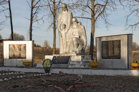 Memorial of Second World War  in Steshino village in Smolensk area.  Extremely cruel mortal battles took place in that surroundings in 1941-42 years.のeditorial素材
