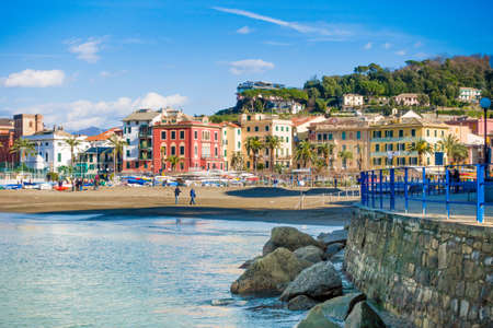 Sestri Levante, IT - Feb 2020: Citta Dei Due Mari (City of the Two Seas) with Baia del Silenzio (Bay of Silence) and Baia delle Favole (Bay of the Fables) Sea harbor, beach, downtown. Liguria Italyのeditorial素材