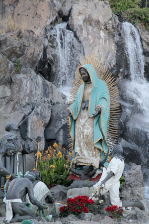 Mexico City, Mexico - Nov 26 2024: Fountain of wishes of the Basilica of the Virgin Guadalupe on the Tepeyac hill in Mexico Cityのeditorial素材