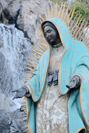 Mexico City, Mexico - Nov 26 2024: Fountain of wishes of the Basilica of the Virgin Guadalupe on the Tepeyac hill in Mexico Cityのeditorial素材