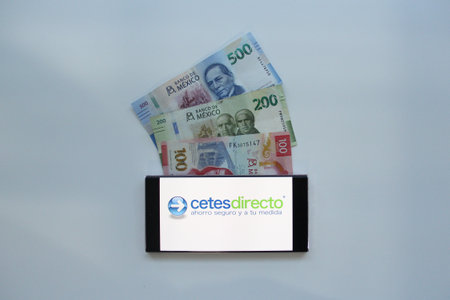 Mexico City, Mexico - Feb 22 2025: Cetesdirecto is a free online platform to invest in Government Securities and obtain returnsのeditorial素材