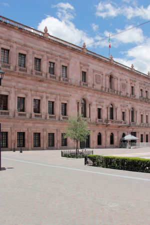 Saltillo, Coahuila, Mexico - Jul 27, 2025: Government Palace of Coahuila, Pink Palace, the State Executive Branch in front of the Plaza de Armas in Saltillo, the capitalのeditorial素材