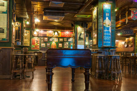 vintage bar to stop and have a drinkのeditorial素材