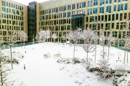 Winter snow in Paris City and its parks in Franceの写真素材
