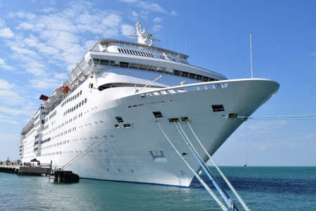 White ship