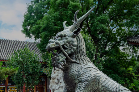 The Forbidden City is a palace complex in central Beijing, China. It houses the Palace Museum, and was the former Chinese imperial palace from the Ming dynasty to the end of the Qing dynasty.のeditorial素材