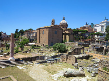 19.06.2017, Rome, italy: Beautiful view of Ruins of famous ancient Roman Forumのeditorial素材
