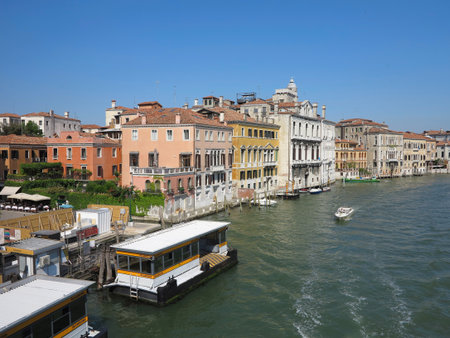 20.06.2017, Venice, Italy: View of old historic buildings and canals.のeditorial素材