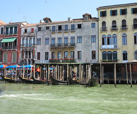 20.06.2017, Venice, Italy: View from gondola to historic buildings and canalsのeditorial素材