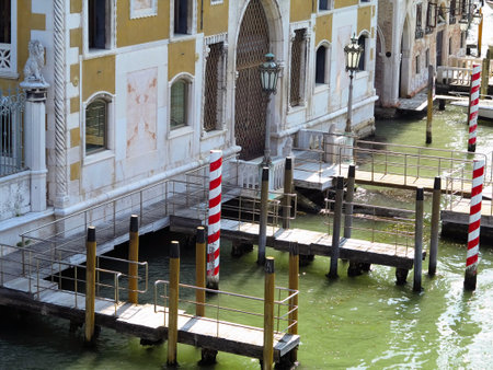 20.06.2017, Venice, Italy: View of old historic buildings and canals.のeditorial素材