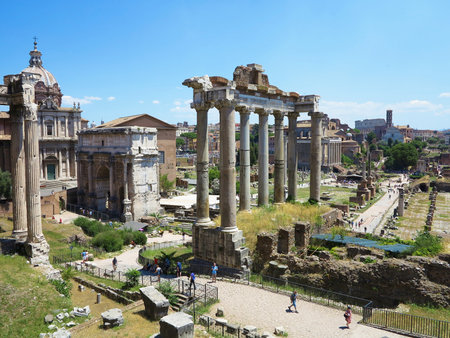 19.06.2017, Rome, italy: Beautiful view of Ruins of famous ancient Roman Forumのeditorial素材