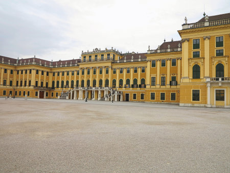 24.05.2018, Wien, Austria: Shonbrunn Palace and the garden park architecture detailのeditorial素材