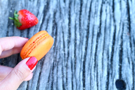 Colorful macaroons with fresh Strawberryの写真素材